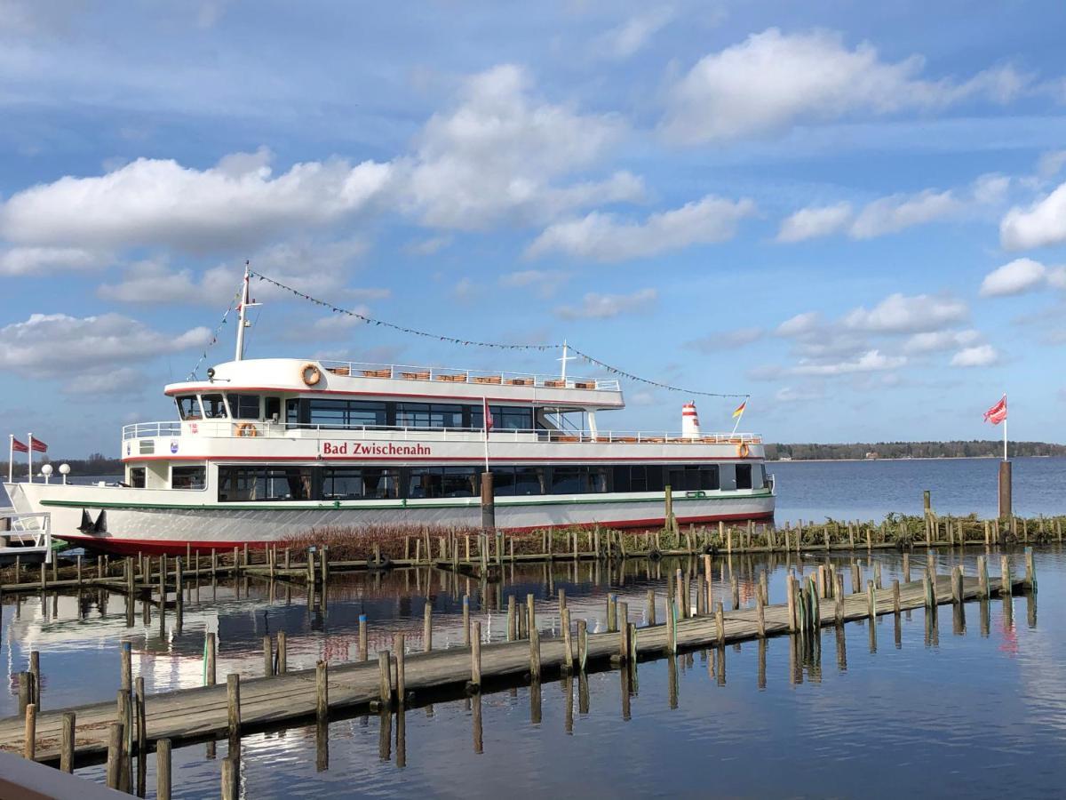 Moderne Ferienwohnung am Yachthafen Bad Zwischenahn Exterior foto