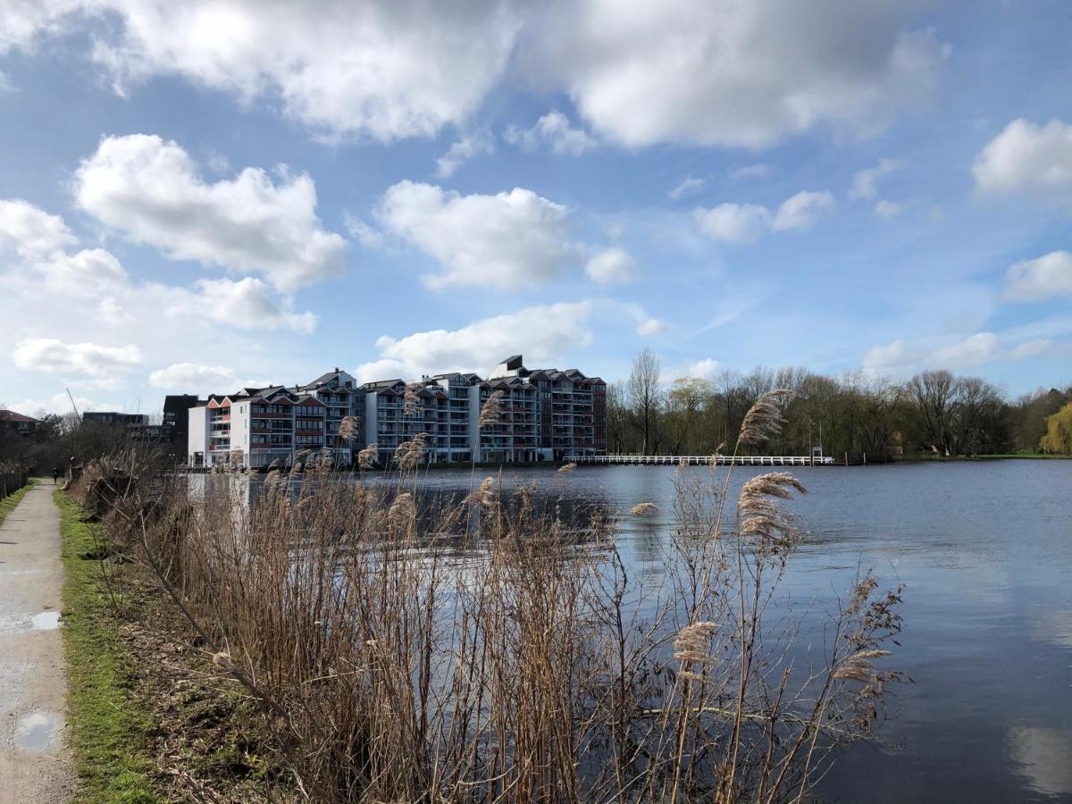 Moderne Ferienwohnung am Yachthafen Bad Zwischenahn Exterior foto